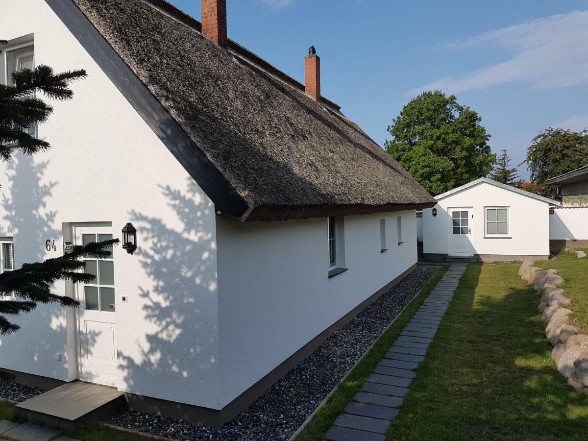 Reetferienhaus - Schaprode Hafen 外观 照片